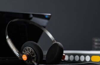 Moondrop’s $25 ‘Previous Long-established’ Wired Headphones Are God-Tier ’90s Nostalgia